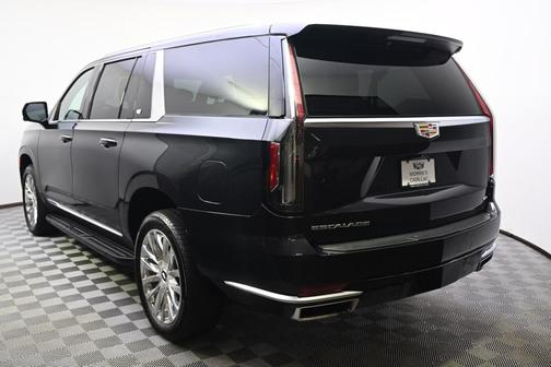 2024 Cadillac Escalade ESV Premium Luxury