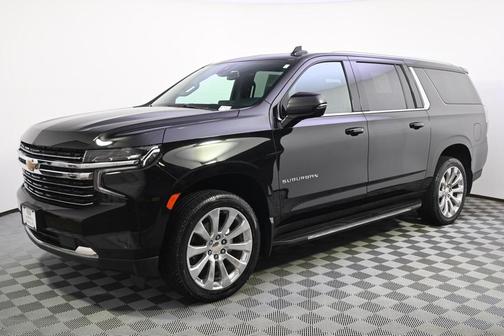 2022 Chevrolet Suburban LT