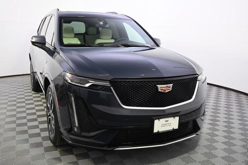 2025 Cadillac XT6 Sport AWD