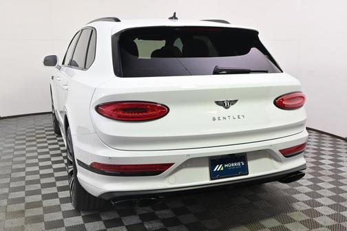 2025 Bentley Bentayga