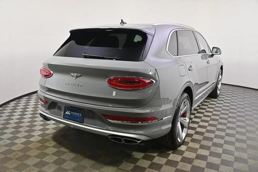 2024 Bentley Bentayga V8