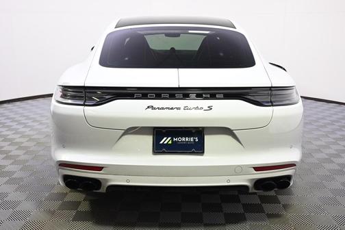 2023 Porsche Panamera Turbo S
