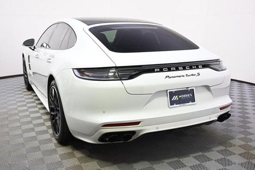 2023 Porsche Panamera Turbo S