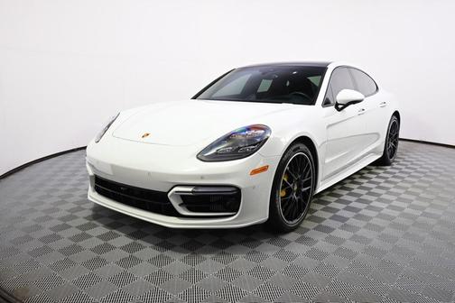 2023 Porsche Panamera Turbo S