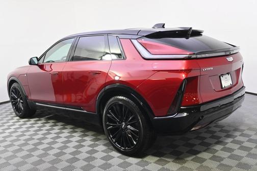 2025 Cadillac LYRIQ Sport