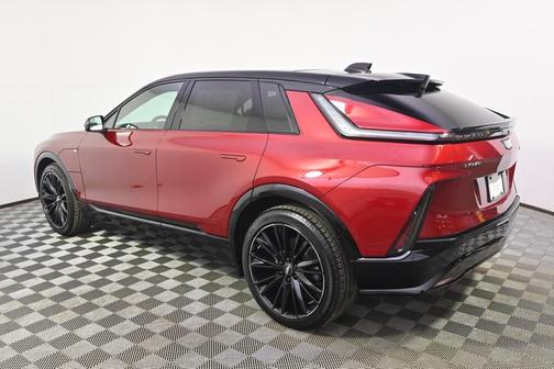 2025 Cadillac LYRIQ Sport