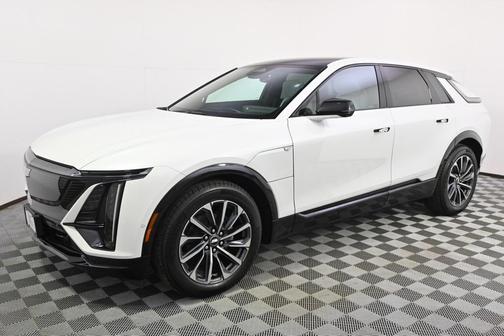 2025 Cadillac LYRIQ Sport