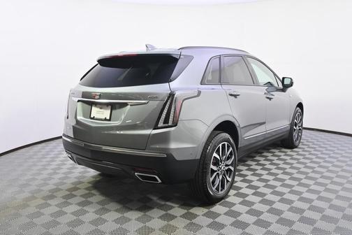 2025 Cadillac XT5 Sport