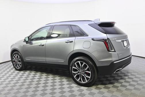 2025 Cadillac XT5 Sport