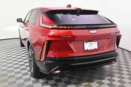 2025 Cadillac LYRIQ Sport