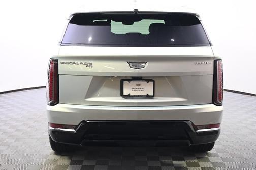 2025 Cadillac Escalade IQ Sport 2