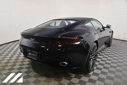 2024 Aston Martin DB12 Base