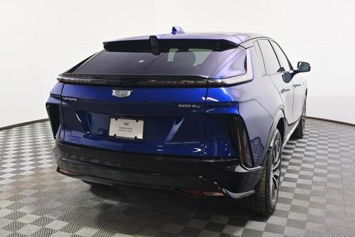 2025 Cadillac LYRIQ Sport