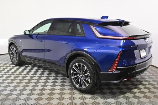 2025 Cadillac LYRIQ Sport