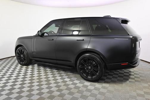 2023 Land Rover Range Rover First Edition