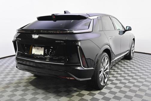 2025 Cadillac LYRIQ Luxury