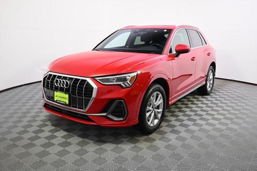 2023 Audi Q3 45 S line Premium