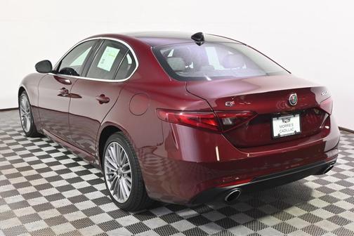 2017 Alfa Romeo Giulia Ti