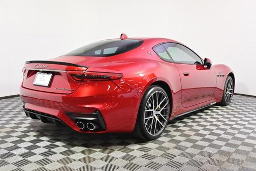 2024 Maserati GranTurismo Trofeo