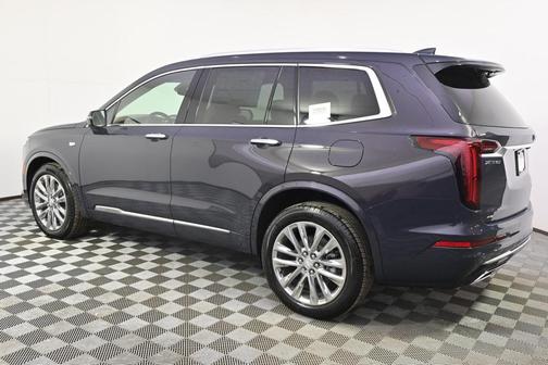 2025 Cadillac XT6 Premium Luxury AWD