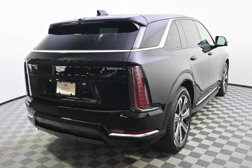2025 Cadillac Escalade IQ Luxury 2