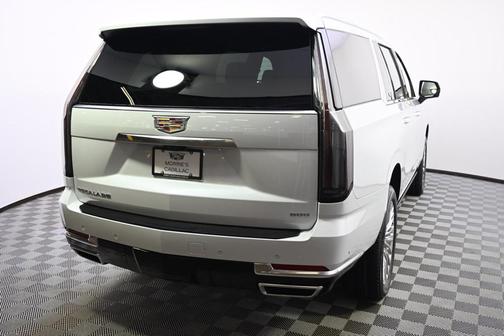 2026 Cadillac Escalade ESV Luxury