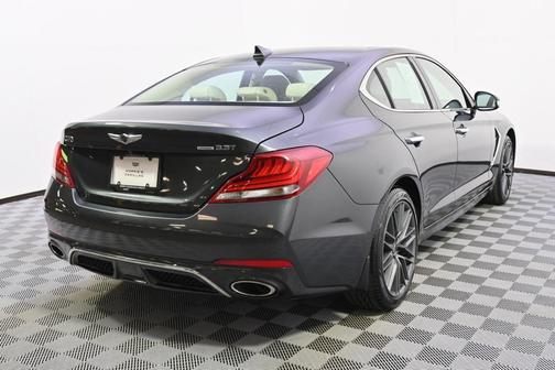 2019 Genesis G70 3.3T Design