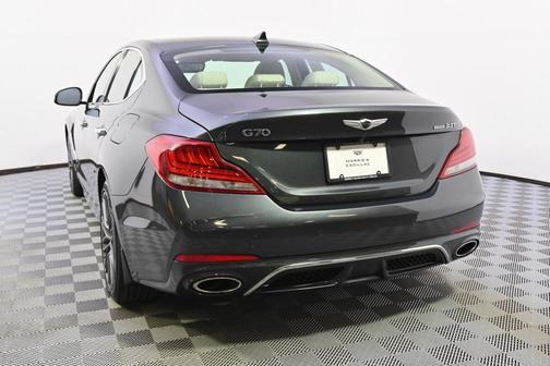 2019 Genesis G70 3.3T Design