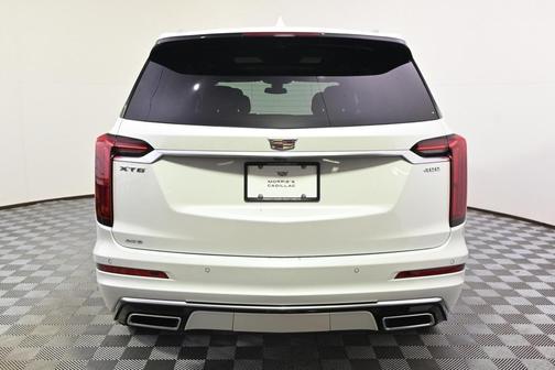 2025 Cadillac XT6 Premium Luxury AWD