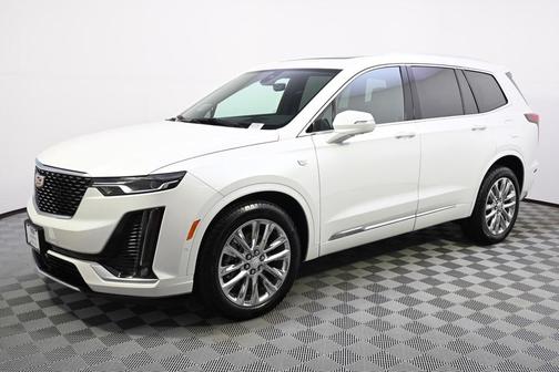 2025 Cadillac XT6 Premium Luxury AWD