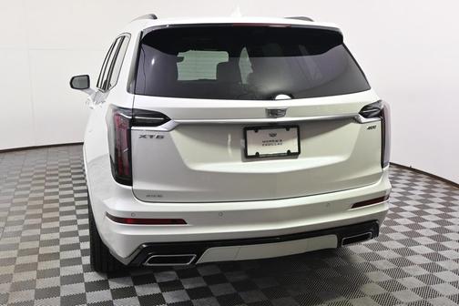2025 Cadillac XT6 Sport AWD