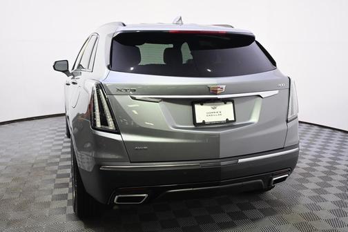 2025 Cadillac XT5 Sport