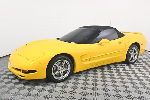 2002 Chevrolet Corvette Base