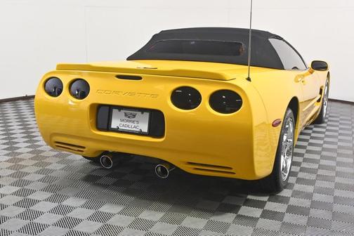 2002 Chevrolet Corvette Base