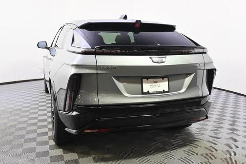 2025 Cadillac LYRIQ Sport