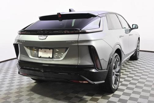 2025 Cadillac LYRIQ Sport