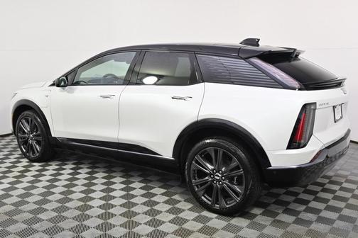 2025 Cadillac OPTIQ Sport