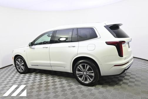 2025 Cadillac XT6 Premium Luxury AWD