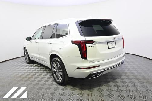 2025 Cadillac XT6 Premium Luxury AWD