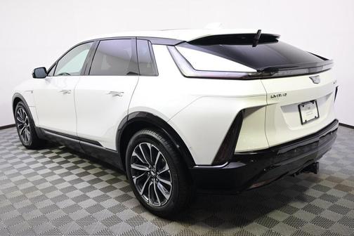 2025 Cadillac LYRIQ Sport