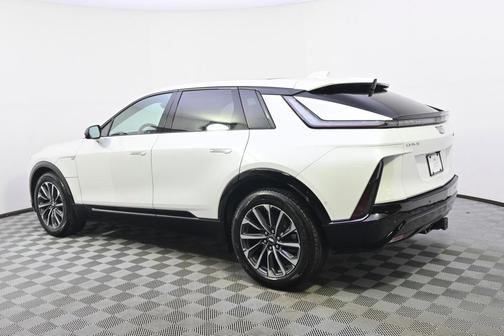 2025 Cadillac LYRIQ Sport
