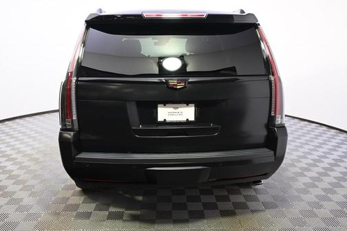 2020 Cadillac Escalade Premium Luxury