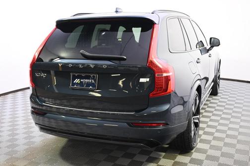 2022 Volvo XC90 Recharge Plug-In Hybrid T8 R-Design 7 Passenger