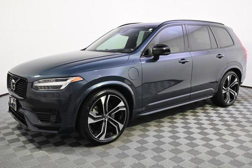 2022 Volvo XC90 Recharge Plug-In Hybrid T8 R-Design 7 Passenger