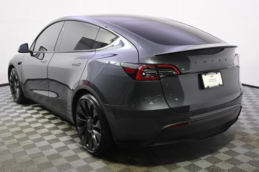 2023 Tesla Model Y Performance