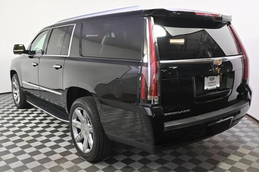 2020 Cadillac Escalade ESV Premium Luxury
