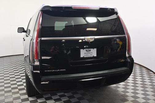 2020 Cadillac Escalade ESV Premium Luxury