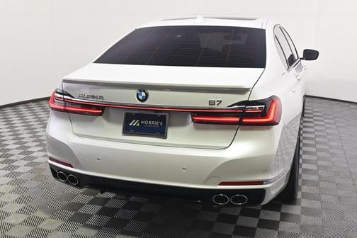 2022 BMW ALPINA B7 xDrive