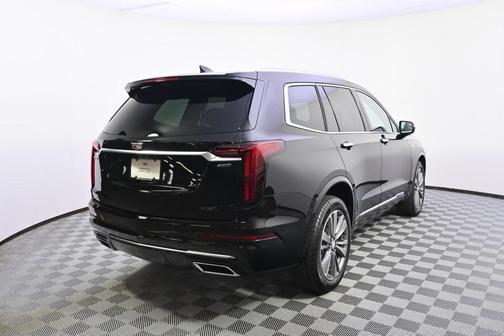 2025 Cadillac XT6 Premium Luxury AWD