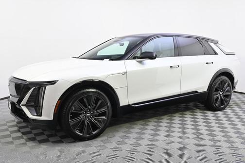 2025 Cadillac LYRIQ Sport
